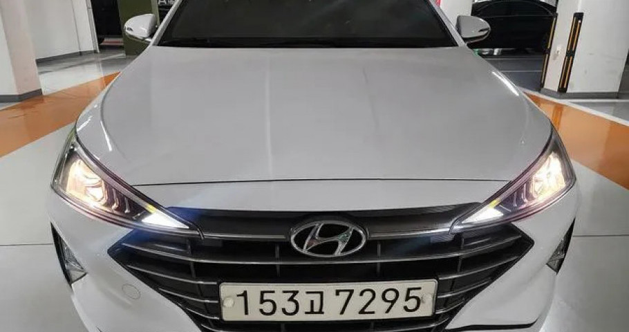Hyundai Avante (Elantra) 
