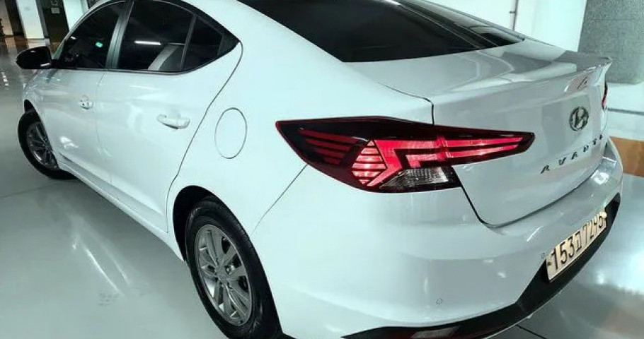 Hyundai Avante (Elantra) 