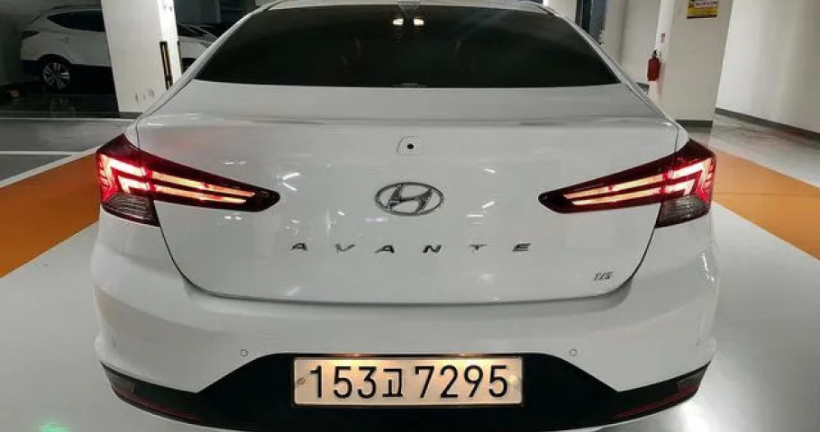 Hyundai Avante (Elantra) 