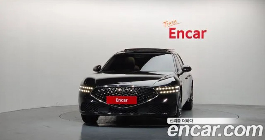 Genesis G90 