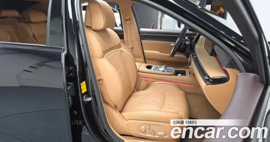 Genesis G90 