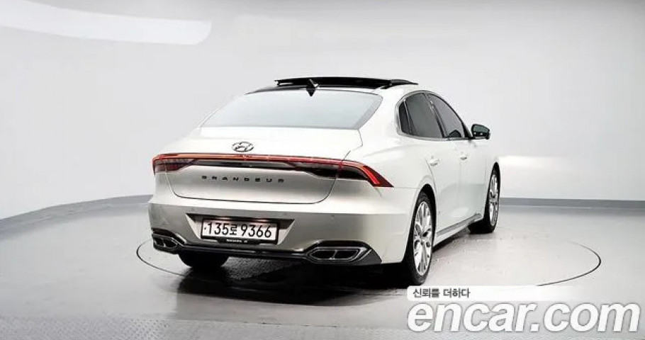 Hyundai Grandeur 