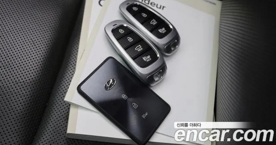 Hyundai Grandeur 