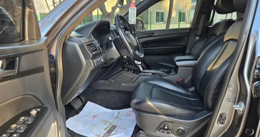 Ssangyong Rexton 