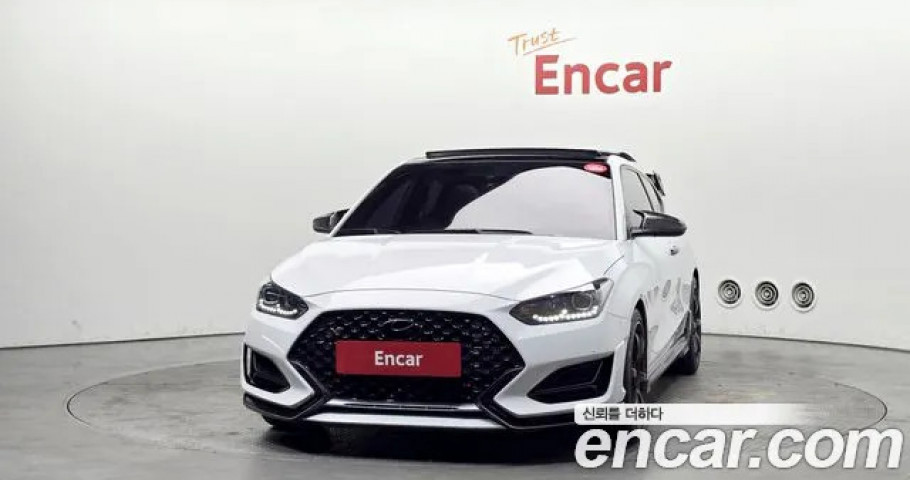 Hyundai Veloster 