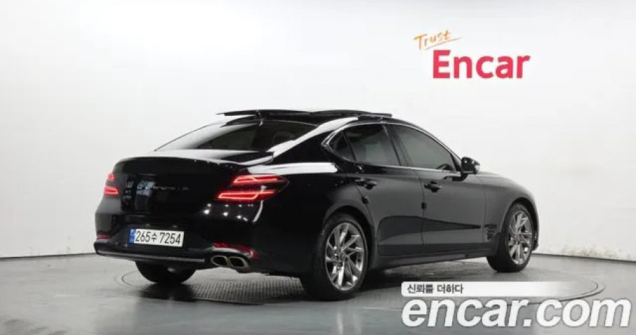 Genesis G70 