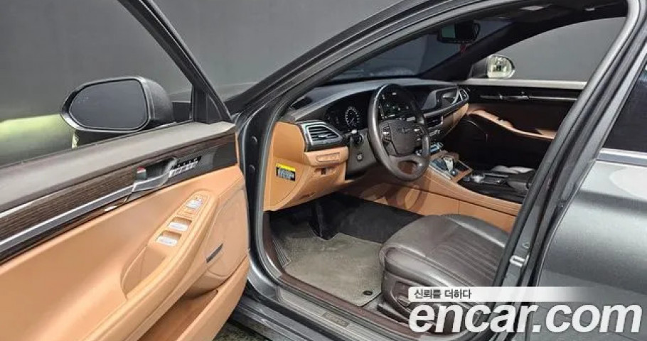 Genesis G90 