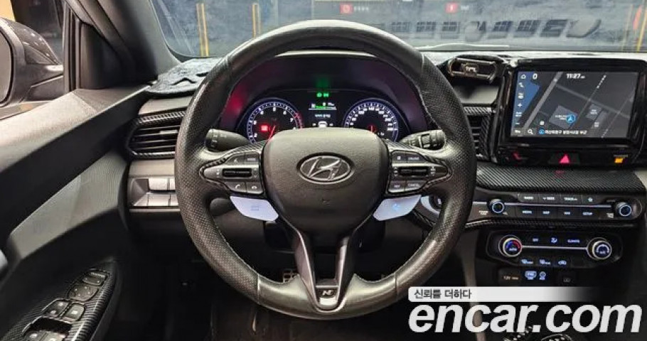 Hyundai Veloster 