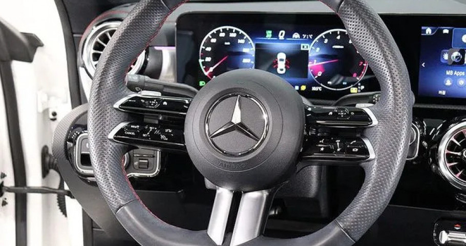 Mercedes-Benz Cla-Class 