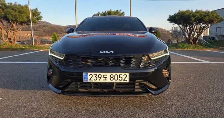 Kia K5 