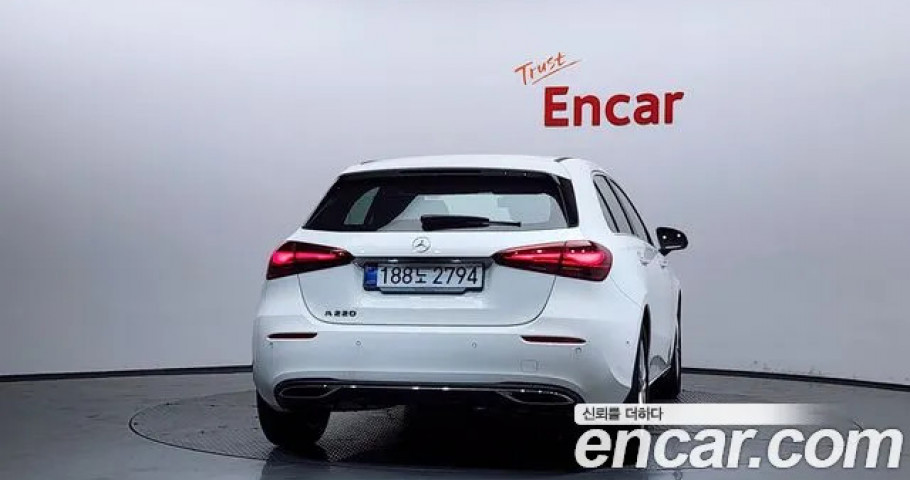 Mercedes-Benz A-Class 