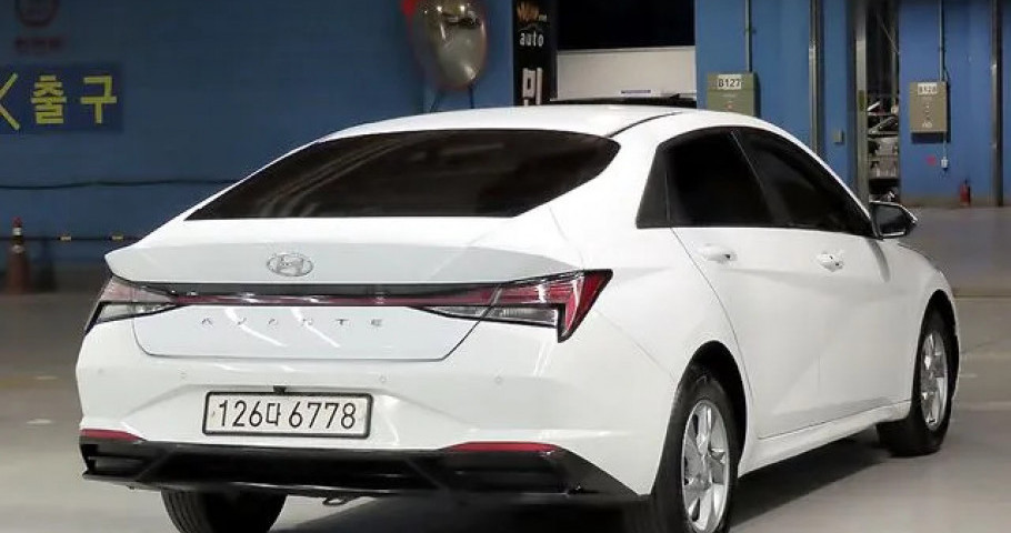 Hyundai Avante (Elantra) 