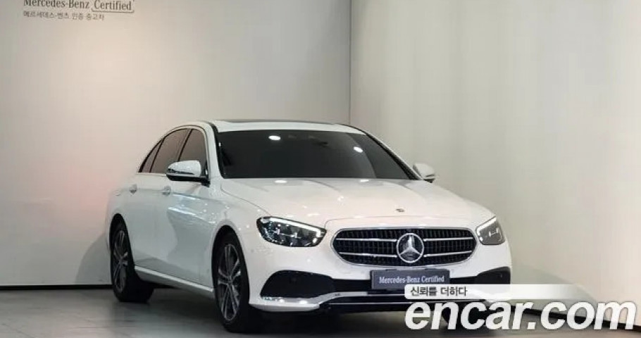 Mercedes-Benz E-Class 