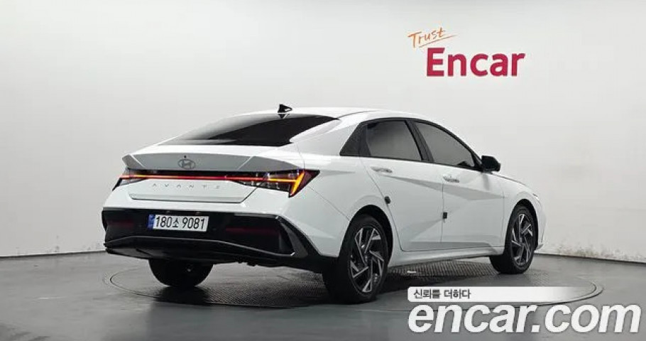 Hyundai Avante (Elantra) 