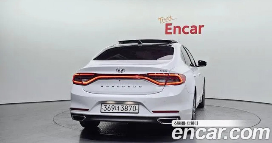 Hyundai Grandeur 