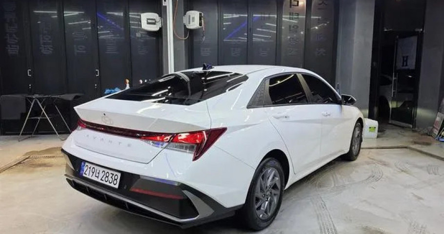 Hyundai Avante (Elantra) 