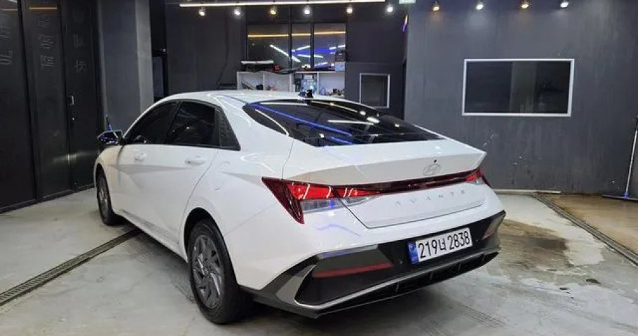 Hyundai Avante (Elantra) 
