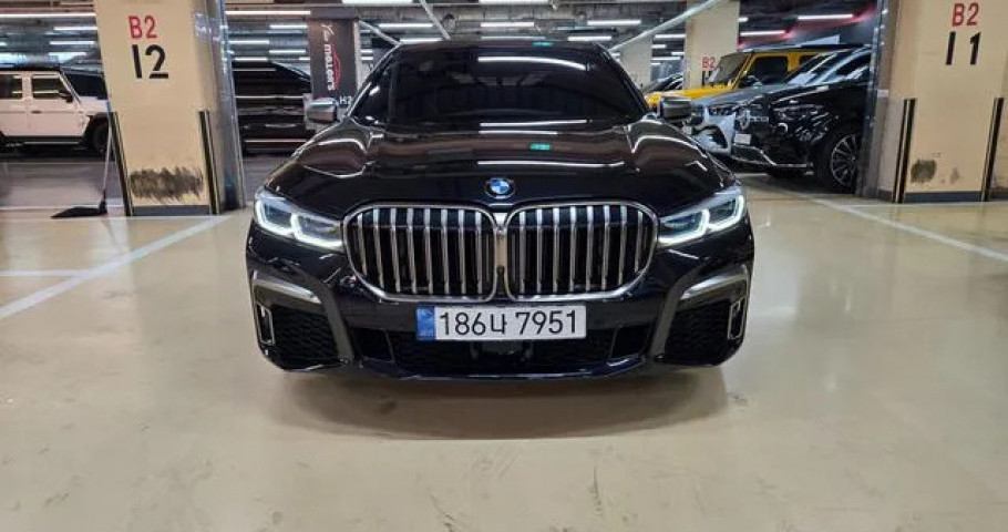 Bmw 7-Series 