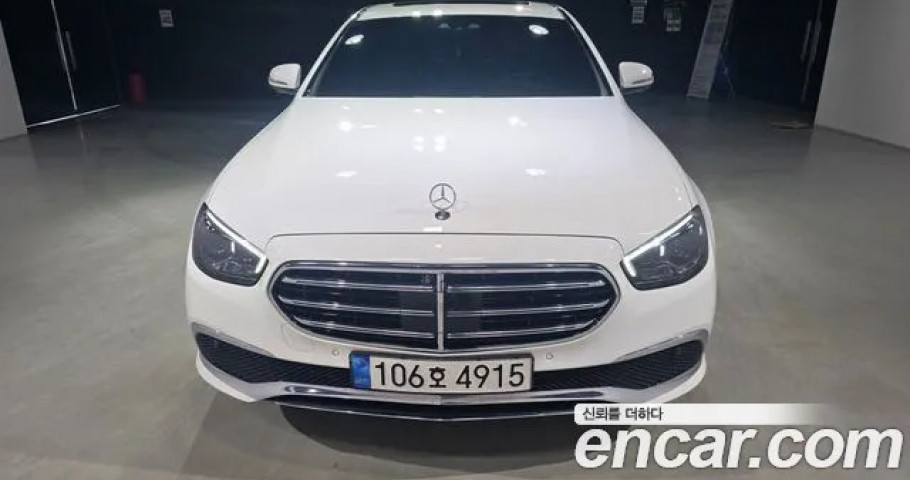 Mercedes-Benz E-Class 