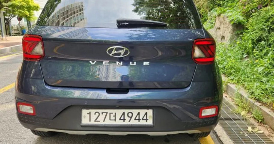 Hyundai Venue 