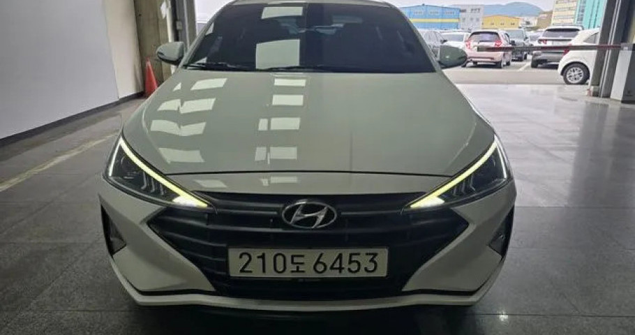 Hyundai Avante (Elantra) 