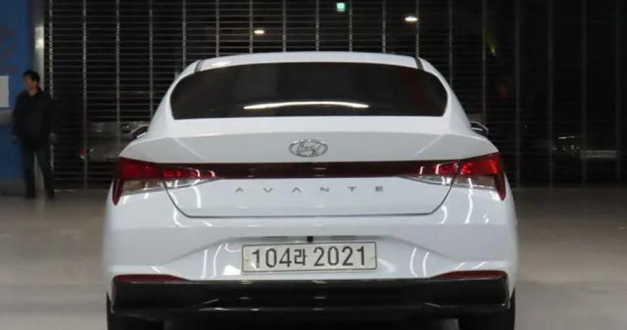 Hyundai Avante (Elantra) 
