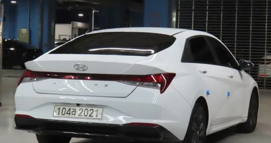 Hyundai Avante (Elantra) 