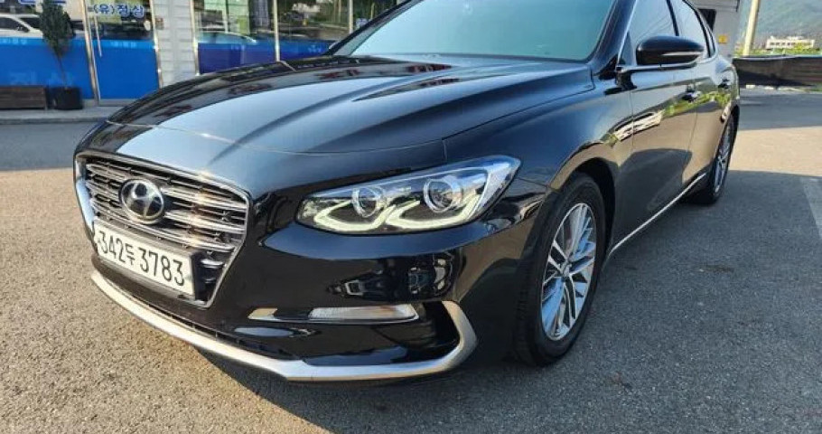 Hyundai Grandeur 