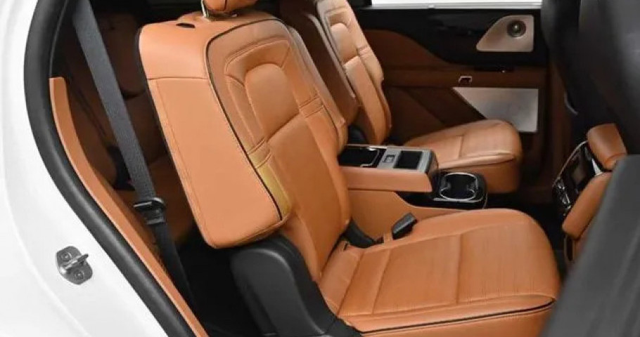 Lincoln Aviator 
