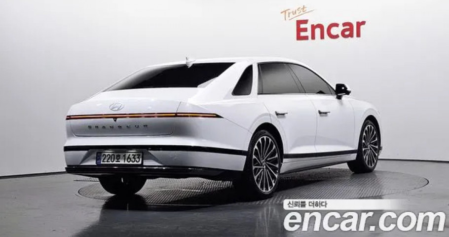 Hyundai Grandeur 