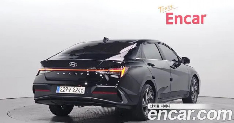 Hyundai Avante (Elantra) 
