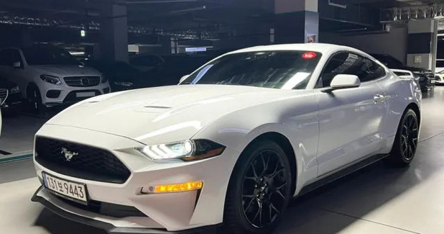 Ford Mustang 