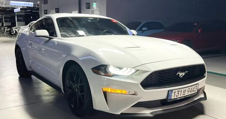 Ford Mustang 