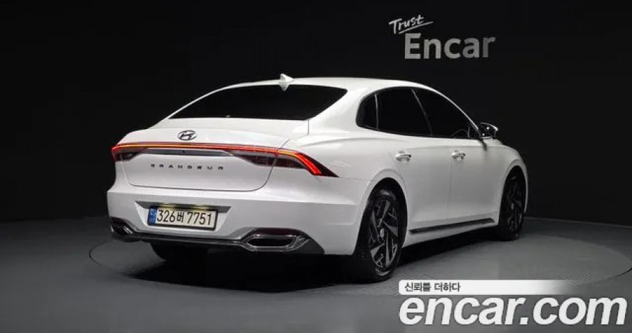 Hyundai Grandeur 