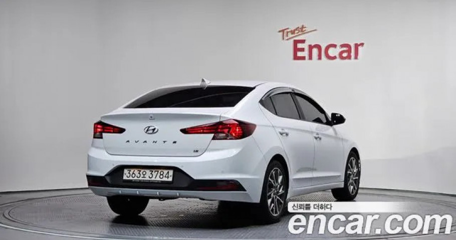 Hyundai Avante (Elantra) 