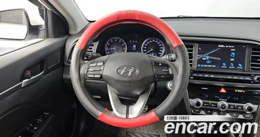 Hyundai Avante (Elantra) 