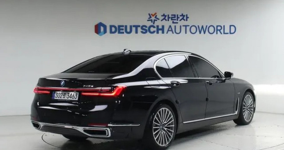 Bmw 7-Series 