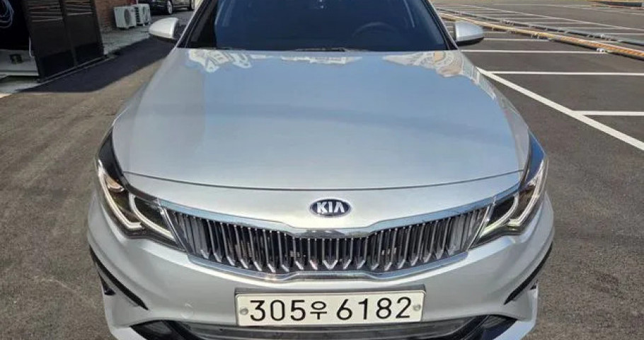 Kia K5 