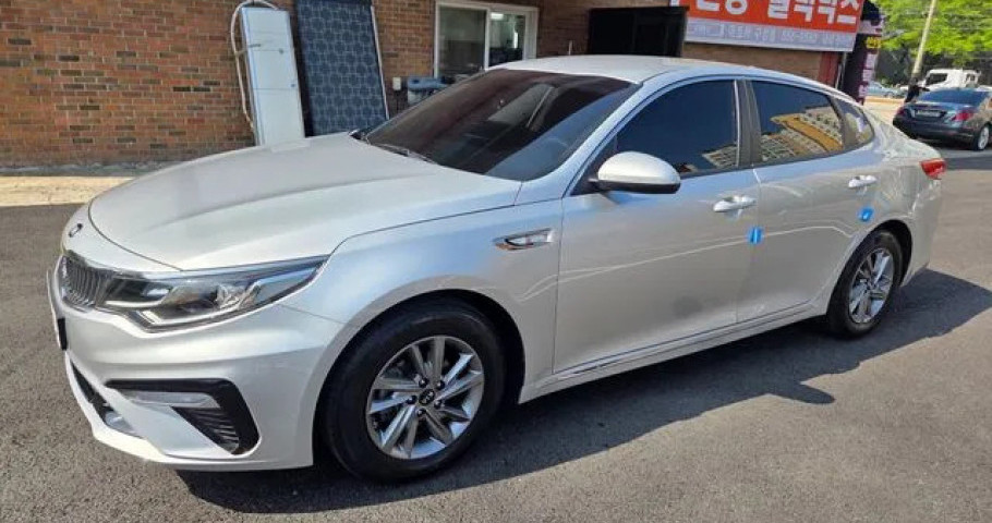 Kia K5 
