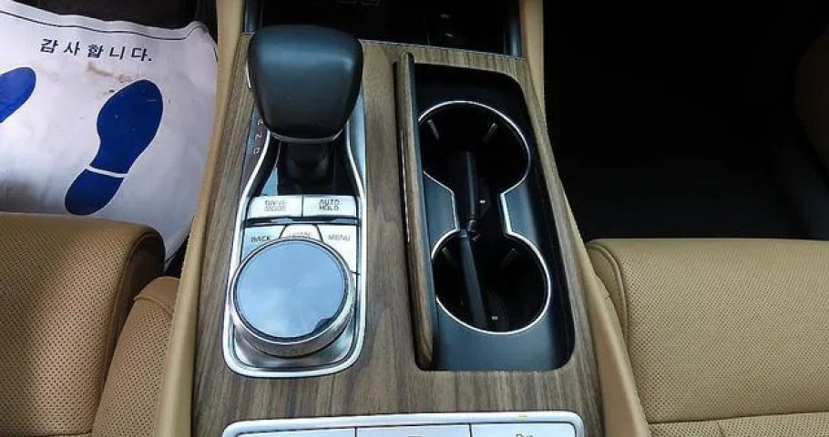 Kia K9 