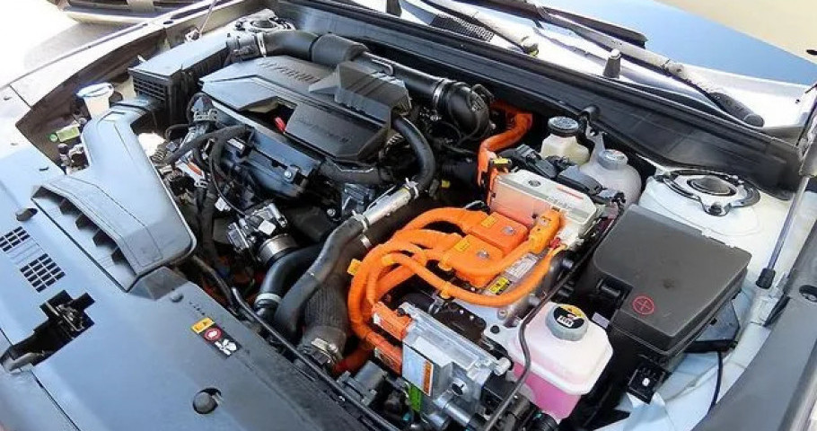 Kia K8 