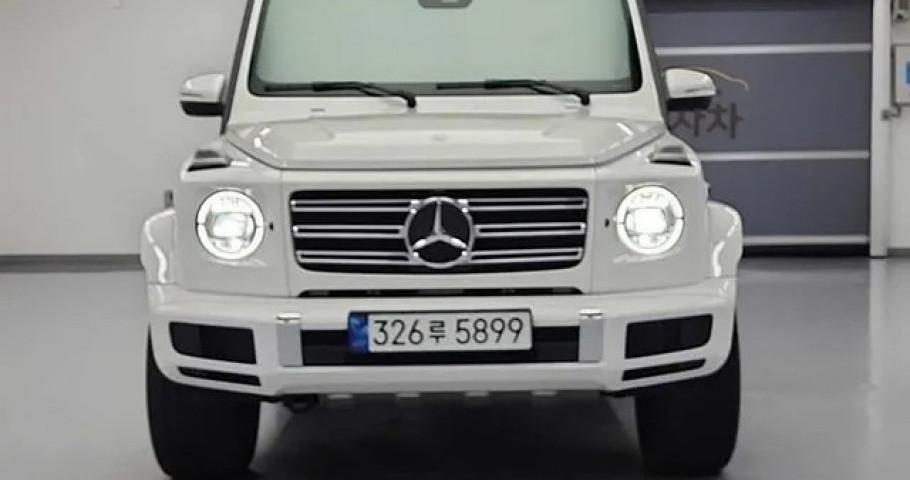 Mercedes-Benz G-Class 