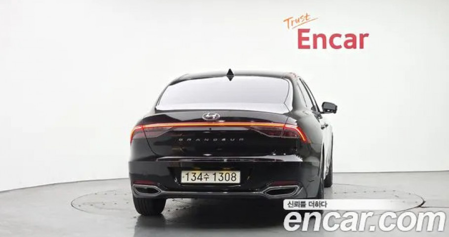 Hyundai Grandeur 