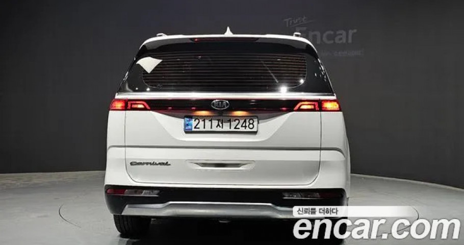 Kia Carnival 
