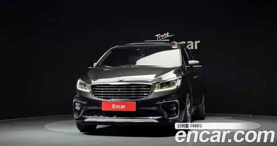 Kia Carnival 