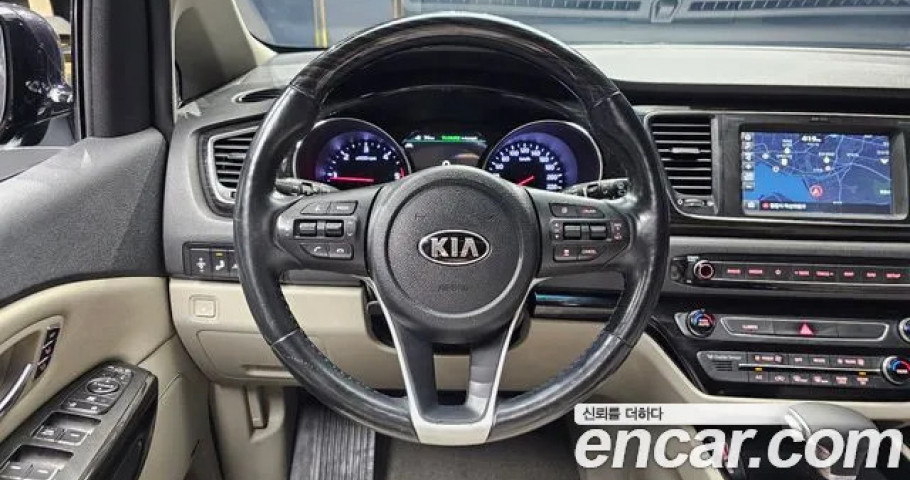 Kia Carnival 