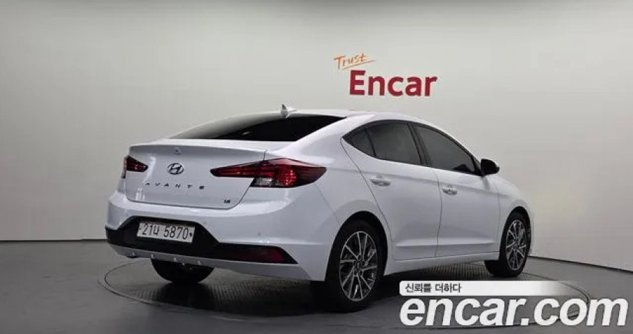 Hyundai Avante (Elantra) 