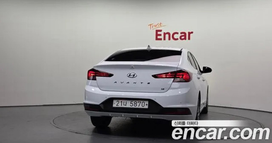 Hyundai Avante (Elantra) 