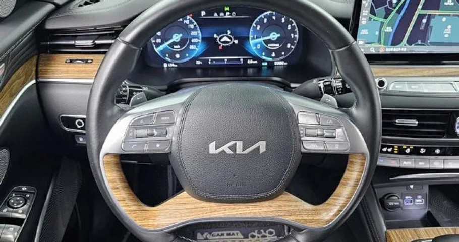 Kia K9 