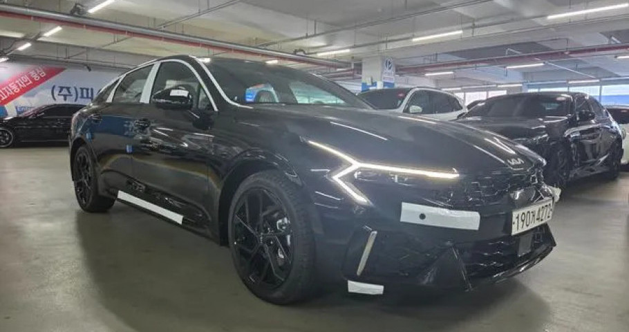Kia K5 